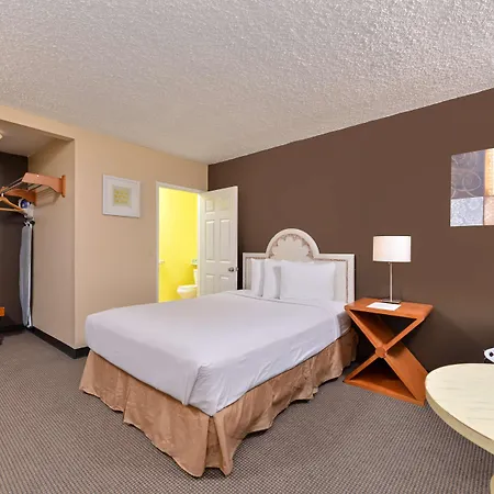 Mercure Lyon Centre Charpennes מלון וילאורבן