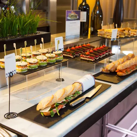 Mercure Lyon Centre Charpennes Parc De La Tete D'or 4* Villeurbanne