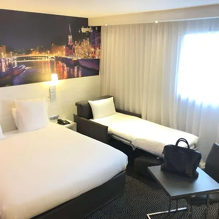 Mercure Lyon Centre Charpennes Parc De La Tete D'or فندق فيليوربان
