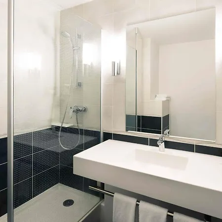 Mercure Lyon Centre Charpennes Parc De La Tete D'or 4* Villeurbanne